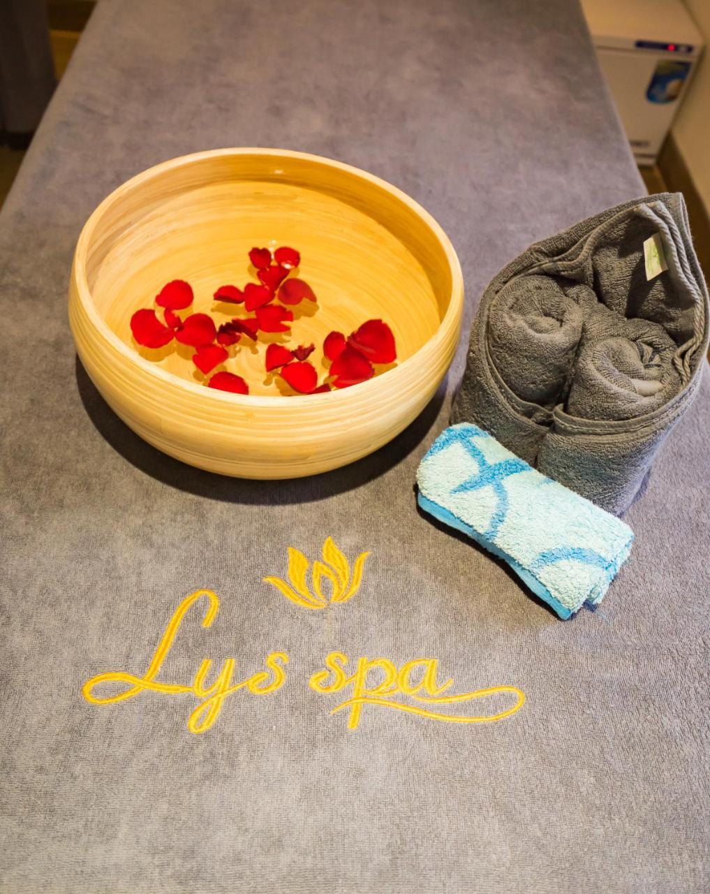 Lys Spa Hotel & Apartment Đà Nẵng Ngoại thất bức ảnh